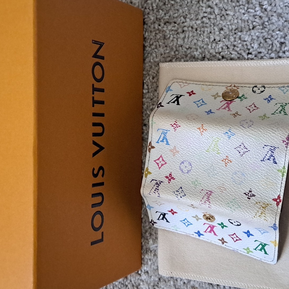 Louis Vuitton Multicolor white Murakami 4 ring Key Holder - Picture 2 of 7